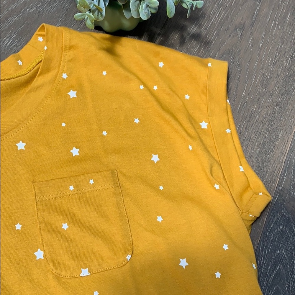 ✨ Ultra soft tee with pocket - Picture 8 of 8